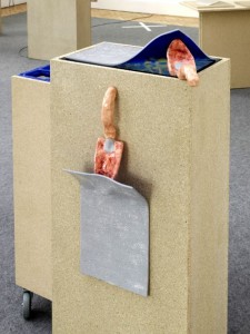 8HartDirtyLooksWEB_500_666_80_s_c1