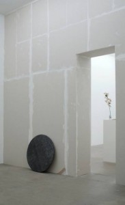 mikkel carl - väggen