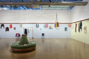 JA 05. Euqinimod & costumes ©Grégoire Vieille ©Adagp, 2015