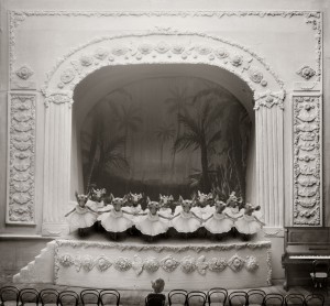 The dancing mice liten